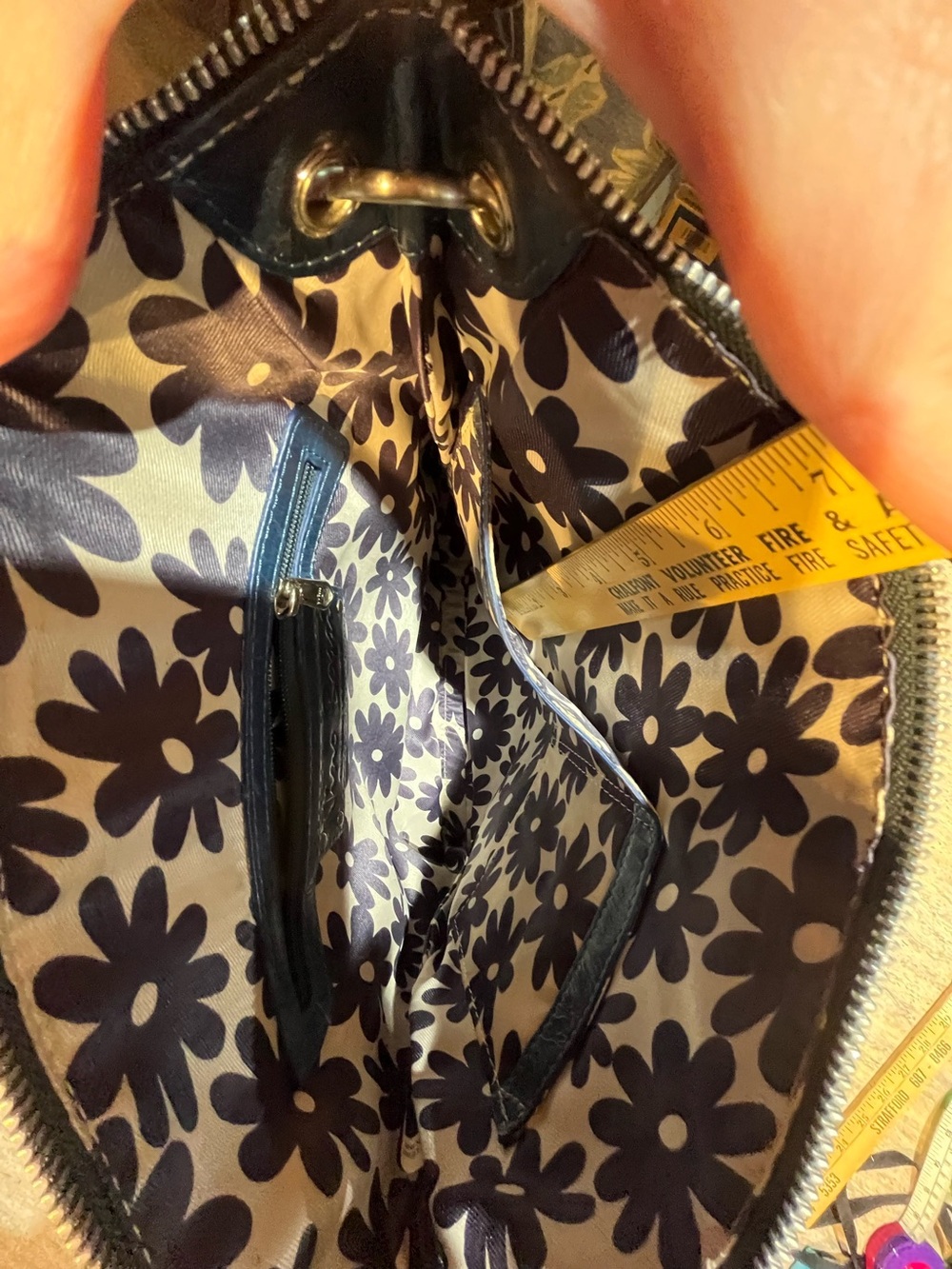 Nino BOSSI Women's Navy Leather Crossbody Bag, Dark Brown Leather Trim EUC - Picture 7 of 11